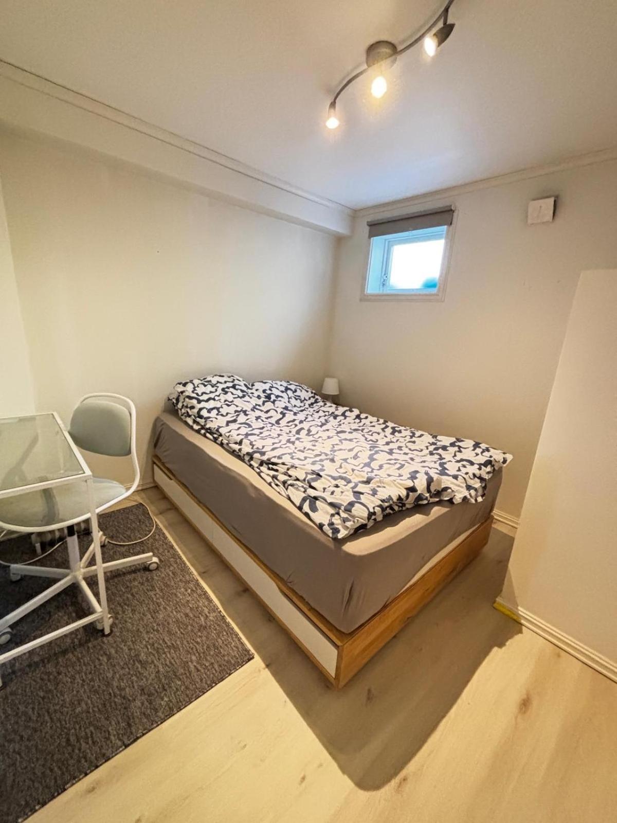 Modern Singlebedroom Private Entry