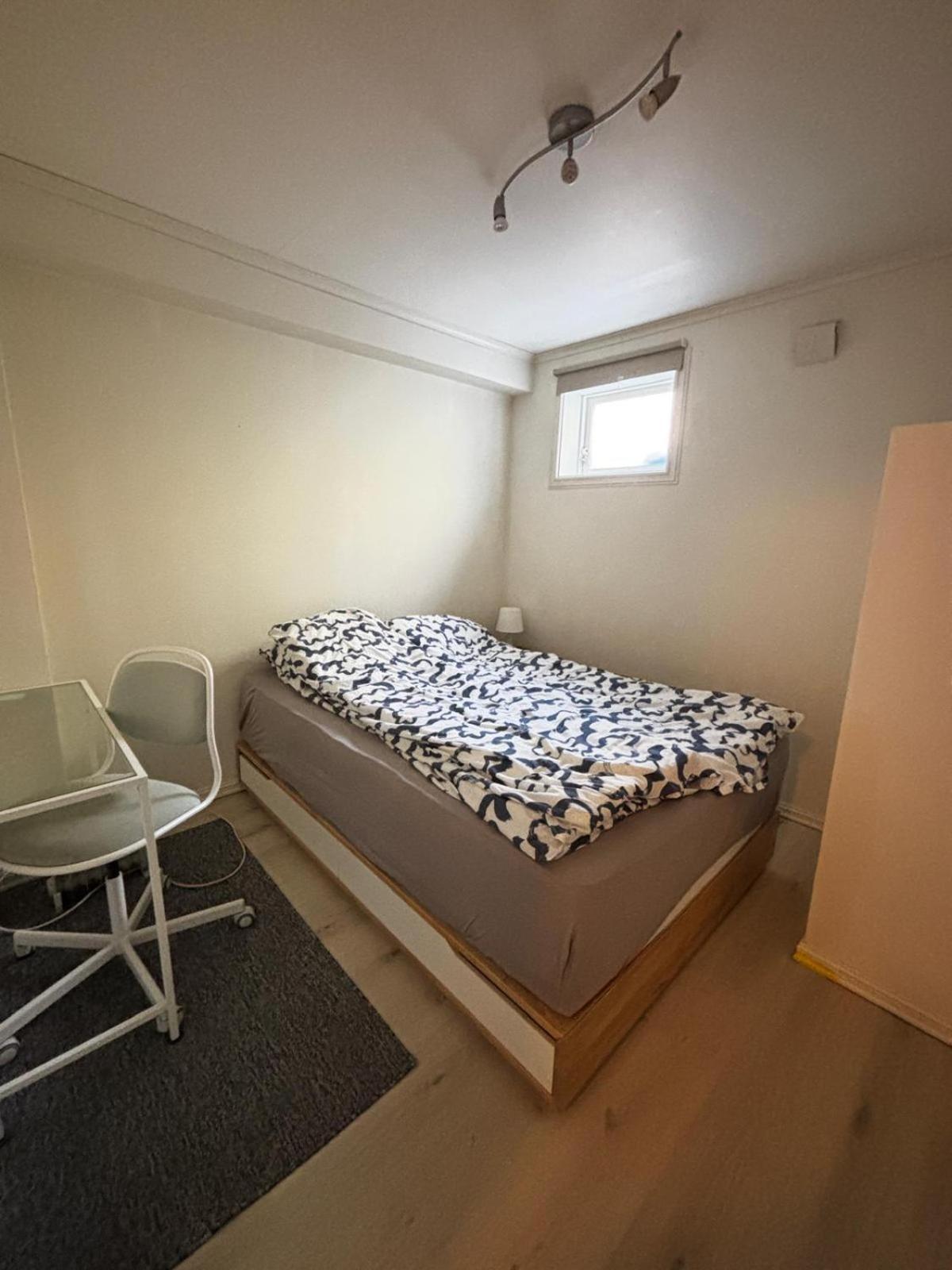 Modern Singlebedroom Private Entry Appartement